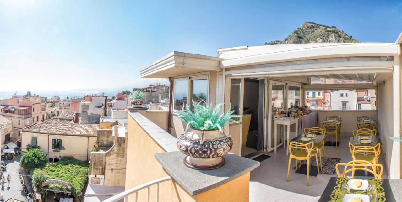 Casa Turrisi Panzió Taormina Kültér fotó